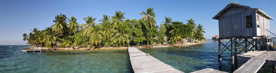 Panorama of Tobacco Caye, Belize